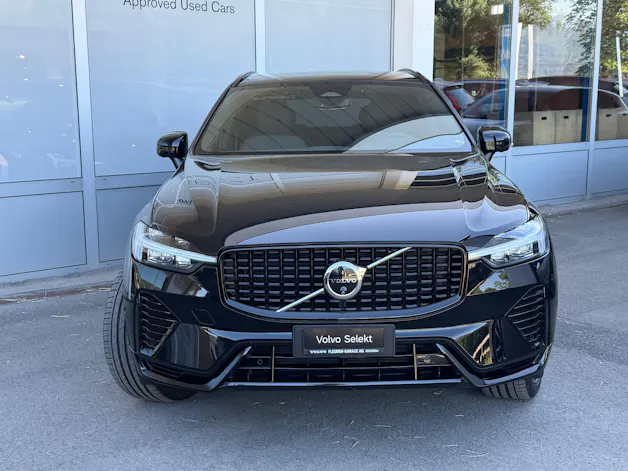 Volvo XC60 B4 Diesel Mild Hybrid AWD Plus Dark Geartronic