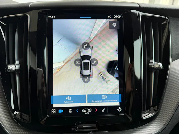Volvo XC60 B4 Diesel Mild Hybrid AWD Plus Dark Geartronic