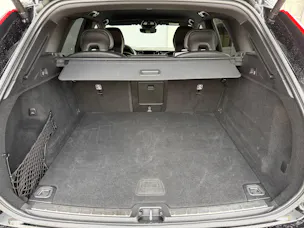 Volvo XC60 B4 Diesel Mild Hybrid AWD Plus Dark Geartronic