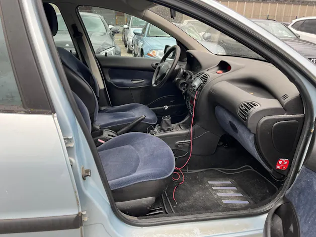 Peugeot 206 1.6 16V XS