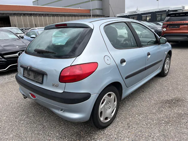 Peugeot 206 1.6 16V XS