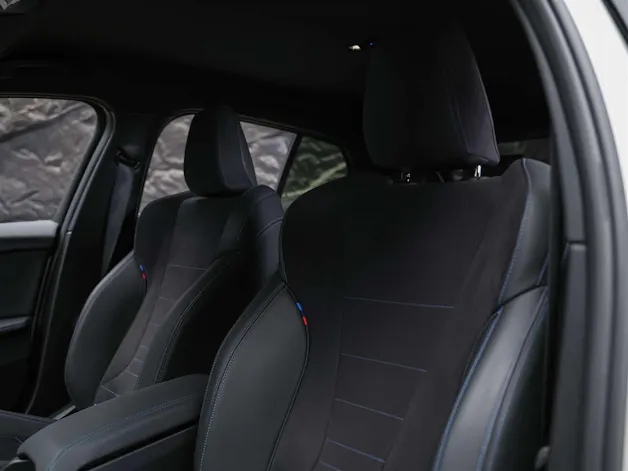 BMW M135 xDrive *Harman/Kardon*Sportsitze*Sitzheizung*Keyless Go*