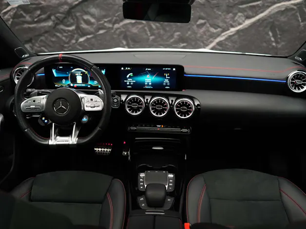 Mercedes-Benz CLA Shooting Brake 45 S AMG 4Matic+ 8G-DCT *Panorama*Assistenzpaket*Burmester*