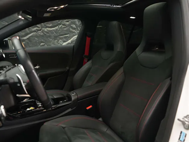 Mercedes-Benz CLA Shooting Brake 45 S AMG 4Matic+ 8G-DCT *Panorama*Assistenzpaket*Burmester*