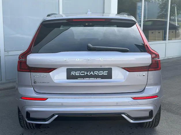 Volvo XC60 T8 eAWD Ultra Dark Geartronic