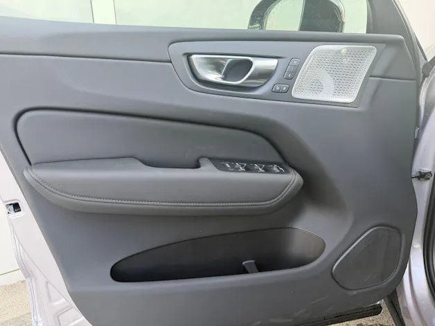 Volvo XC60 T8 eAWD Ultra Dark Geartronic