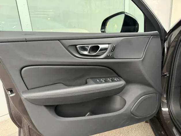 Volvo V60 T6 eAWD Plus Dark Geartronic