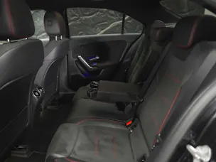 Mercedes-Benz A 35 AMG 4Matic Speedshift *Limousine*CH Auto*el. Sitze*360° Kamera*