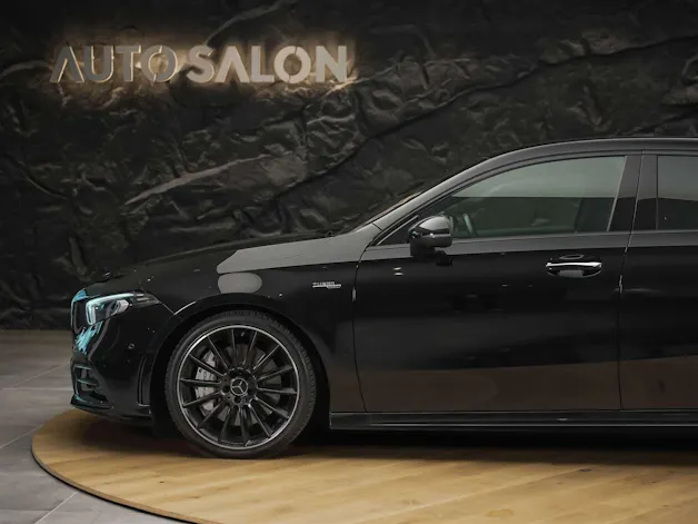 Mercedes-Benz A 35 AMG 4Matic Speedshift *Limousine*CH Auto*el. Sitze*360° Kamera*
