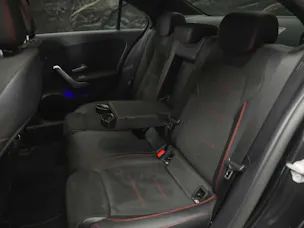 Mercedes-Benz A 35 AMG 4Matic Speedshift *Limousine*CH Auto*el. Sitze*360° Kamera*