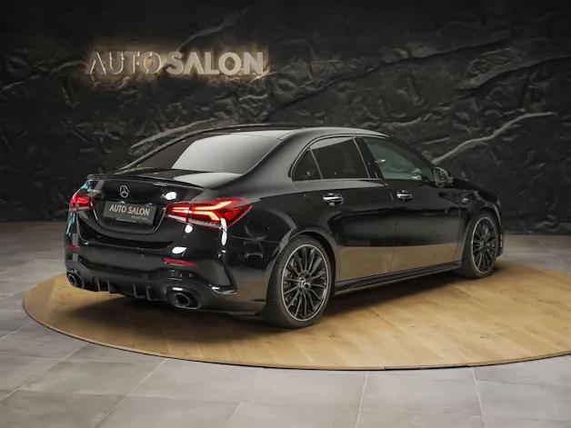 Mercedes-Benz A 35 AMG 4Matic Speedshift *Limousine*CH Auto*el. Sitze*360° Kamera*