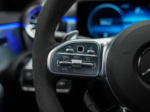 Mercedes-Benz CLA 45 S AMG 4Matic+ 8G-DCT *Schalensitze*Burmester*Schmiedefelgen*