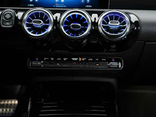 Mercedes-Benz CLA 45 S AMG 4Matic+ 8G-DCT *Schalensitze*Burmester*Schmiedefelgen*