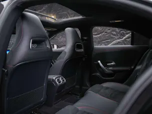 Mercedes-Benz CLA 220 AMG Line 7G-DCT 4Matic *Panorama*Standheizung*El. Sitze mit Memory*