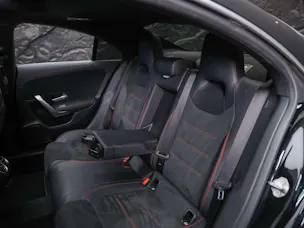 Mercedes-Benz CLA 220 AMG Line 7G-DCT 4Matic *Panorama*Standheizung*El. Sitze mit Memory*