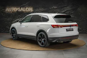 VW Touareg 3.0 TDI Basic Tiptronic *Werksgarantie*22" Felgen*AHK*