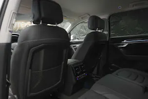VW Touareg 3.0 TDI Basic Tiptronic *Werksgarantie*22" Felgen*AHK*