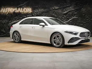 Mercedes-Benz A 200 AMG Line Limousine