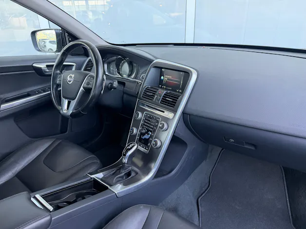 Volvo XC60 D4 AWD Summum Geartronic