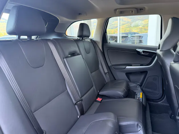 Volvo XC60 D4 AWD Summum Geartronic