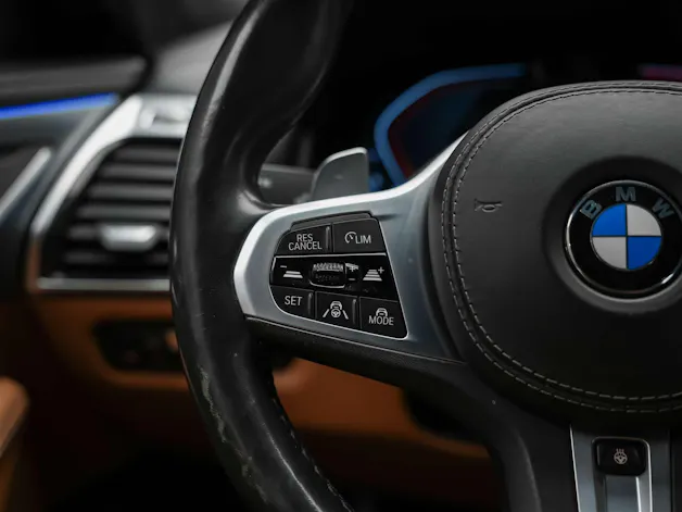 BMW 840d xDrive Steptronic M Sport **CH-Auto**