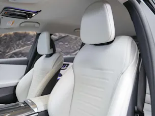 Mercedes-Benz C 300 AMG Line 4matic *20" Felgen*Abstandsregler*Standheizung*