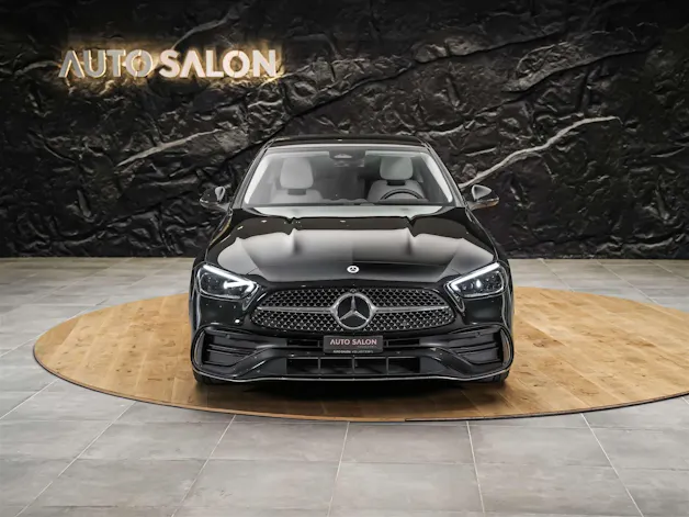 Mercedes-Benz C 300 AMG Line 4matic *20" Felgen*Abstandsregler*Standheizung*