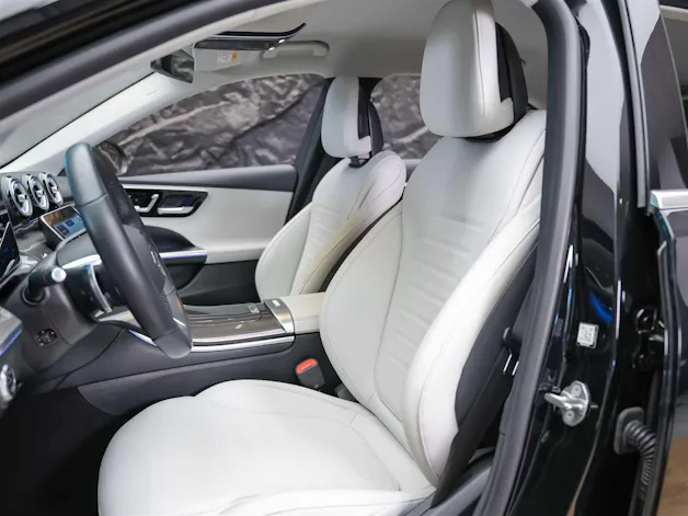 Mercedes-Benz C 300 AMG Line 4matic *20" Felgen*Abstandsregler*Standheizung*