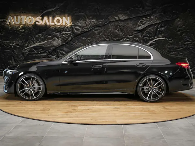 Mercedes-Benz C 300 AMG Line 4matic *20" Felgen*Abstandsregler*Standheizung*