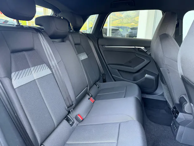 Audi A3 Sportback 35 TFSI S line Attraction S-tronic