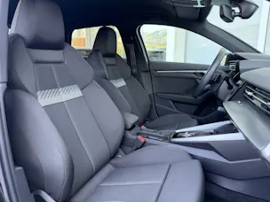 Audi A3 Sportback 35 TFSI S line Attraction S-tronic