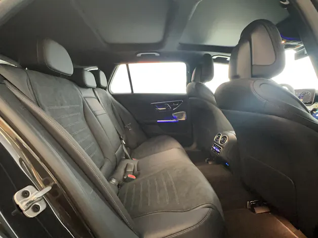Mercedes-Benz C 300 T 4 Matic