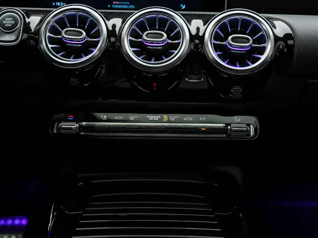 Mercedes-Benz CLA 45 S AMG 4Matic+ 8G-DCT *Panorama*Haed-Up*Burmester*