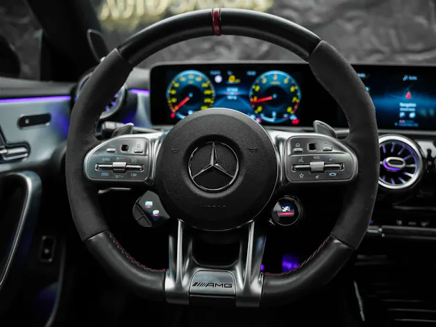 Mercedes-Benz CLA 45 S AMG 4Matic+ 8G-DCT *Panorama*Haed-Up*Burmester*