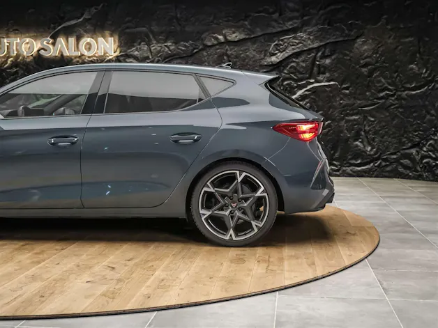 Cupra Leon 2.0 TSI 300 VZ DSG *Werksgarantie*El. Sitze mit Memory*Lenkradheizung*
