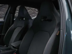 Cupra Leon 2.0 TSI 300 VZ DSG *Werksgarantie*El. Sitze mit Memory*Lenkradheizung*