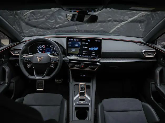 Cupra Leon 2.0 TSI 300 VZ DSG *Werksgarantie*El. Sitze mit Memory*Lenkradheizung*