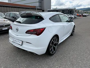 Opel Astra GTC 2.0i Turbo OPC S/S
