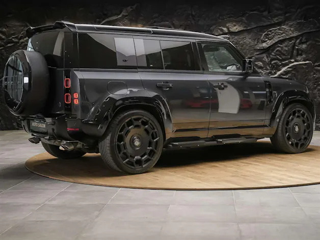 Land Rover Defender 110 5.0 V8 SC *URBAN*24" Felgen*Werksgarantie*AHK*