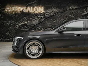 Mercedes-Benz E 220 d AMG Line *21" Felgen*Burmester*360° Kamera*Kühlergrill beleuchtet*