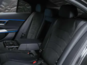 Mercedes-Benz E 220 d AMG Line *21" Felgen*Burmester*360° Kamera*Kühlergrill beleuchtet*