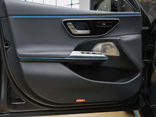 Mercedes-Benz E 220 d AMG Line *21" Felgen*Burmester*360° Kamera*Kühlergrill beleuchtet*