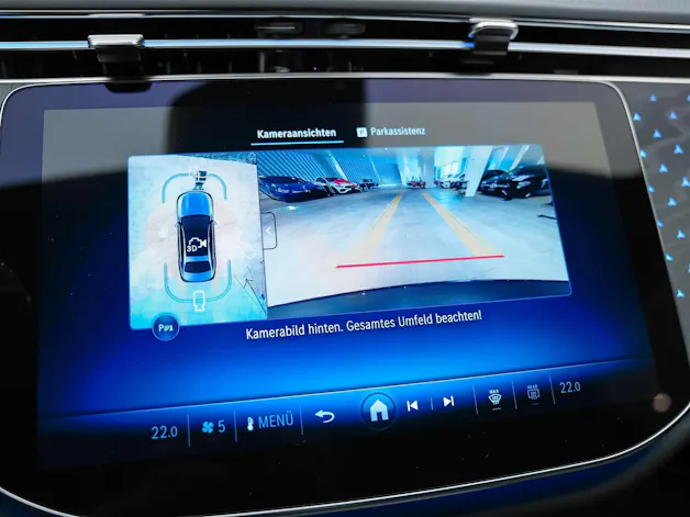 Mercedes-Benz E 220 d AMG Line *21" Felgen*Burmester*360° Kamera*Kühlergrill beleuchtet*