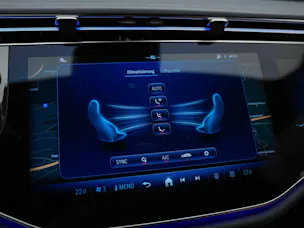 Mercedes-Benz E 220 d AMG Line *Supercreen*21" Felgen*Volleder*