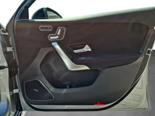 Mercedes-Benz A 220 4Matic 8G-DCT