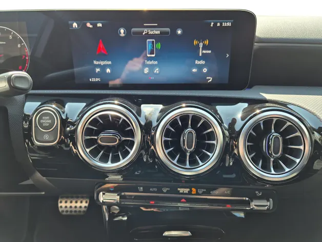 Mercedes-Benz A 220 4Matic 8G-DCT
