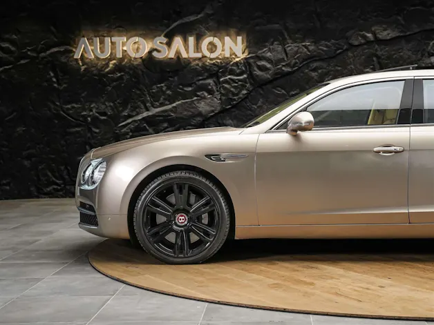 Bentley Flying Spur *Panorama*Massage*Sitzlüftung*