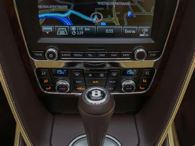 Bentley Flying Spur *Panorama*Massage*Sitzlüftung*