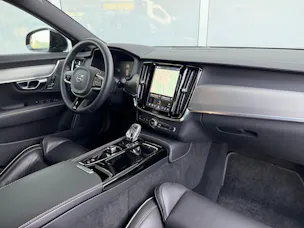 Volvo V90 T8 eAWD Plus Dark Geartronic