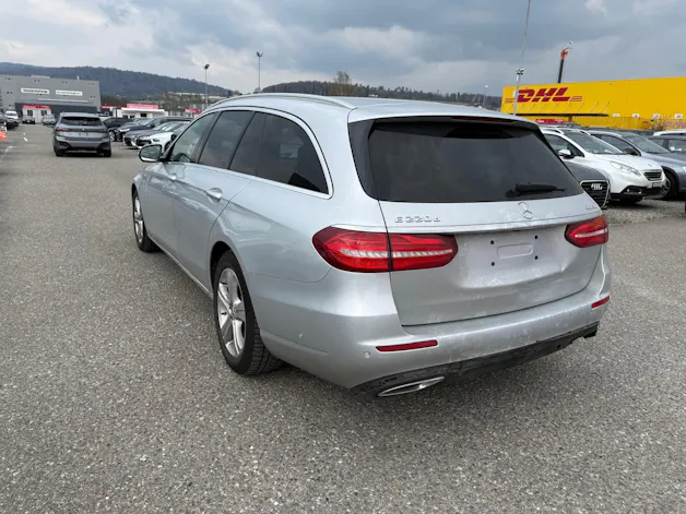 Mercedes-Benz E 220 d Avantgarde 4matic Kombi